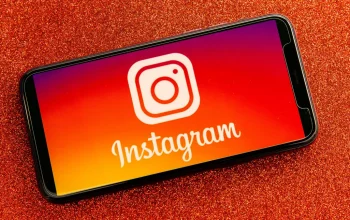 From Zero to Hero: Transform Your Instagram Presence with these Follower-Boosting Hacks