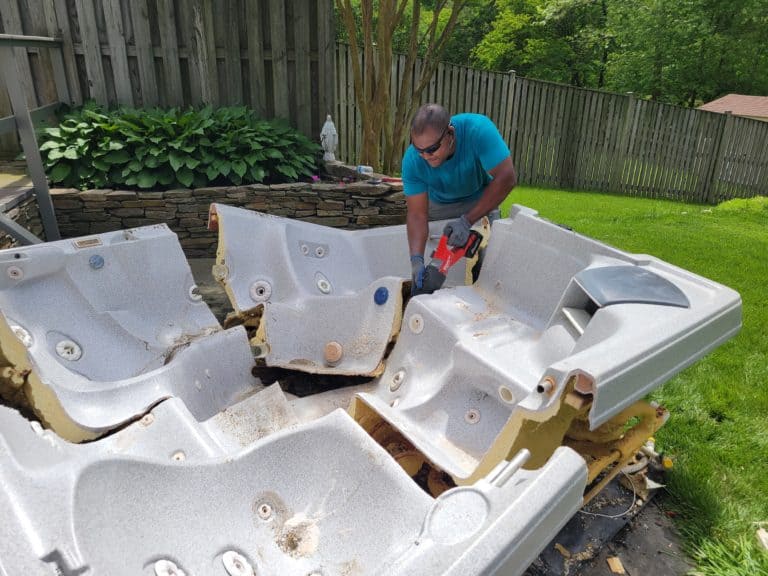 Hot Tub Removal Solutions Ensure Clean Surroundings and Lasting Comfort
