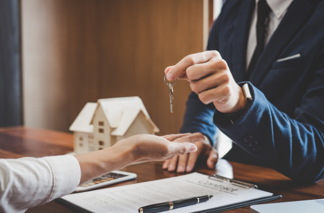 Beyond the Market: How to Sell Your Colorado House on Your Timeline